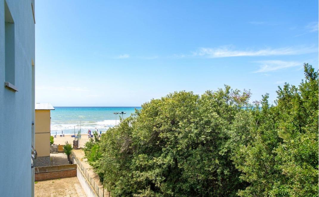 Hotel Aurora San Vincenzo Ngoại thất bức ảnh