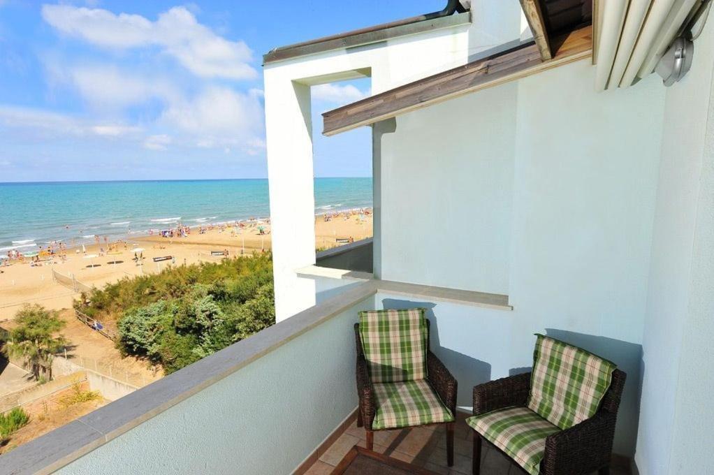 Hotel Aurora San Vincenzo Ngoại thất bức ảnh